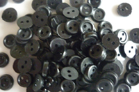6mm buttons - black