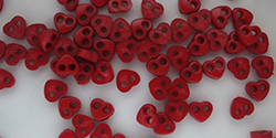 4mm heart-shaped buttons - red - pack of 20